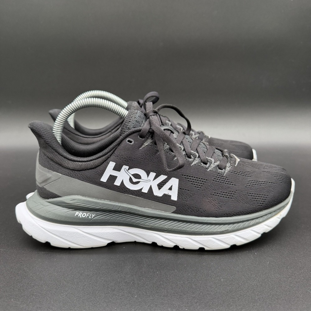 Hoka One One Womens Mach 4 Black Running Shoes Sneakers Size 8.5 B